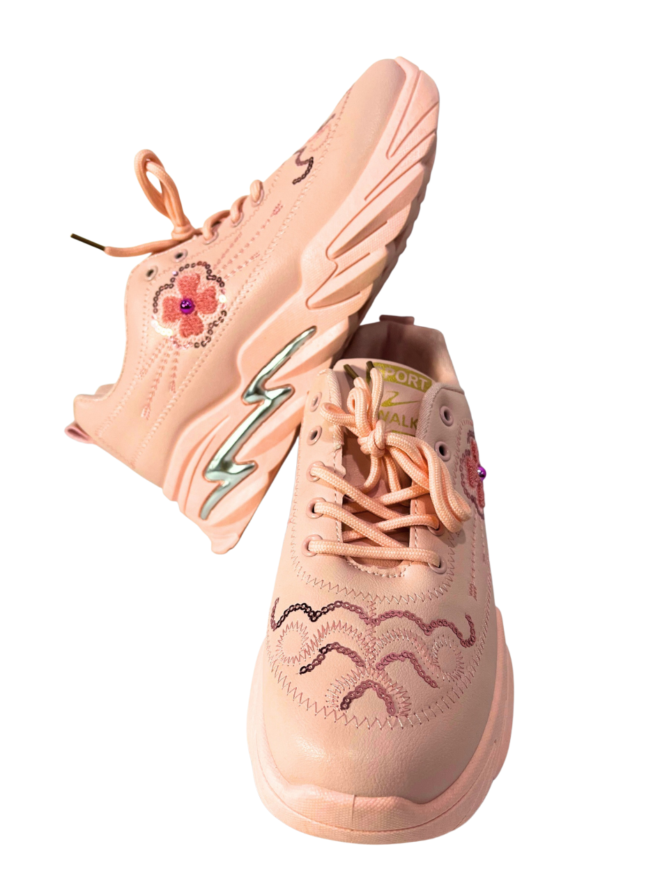 WALK IN FEMALE - Image 3